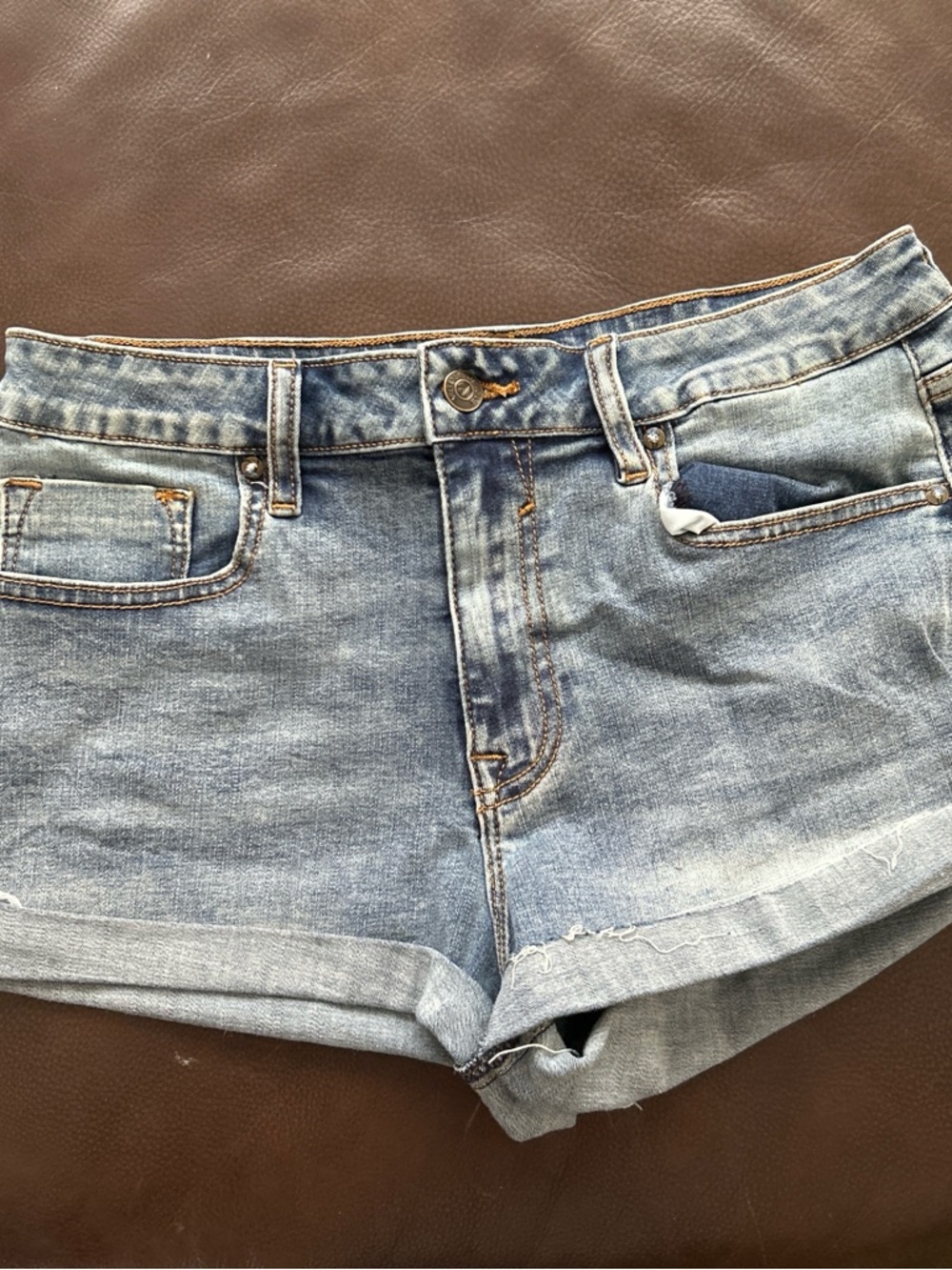 Vigoss Faded Light Blue Denim Roll-Hem Shorts